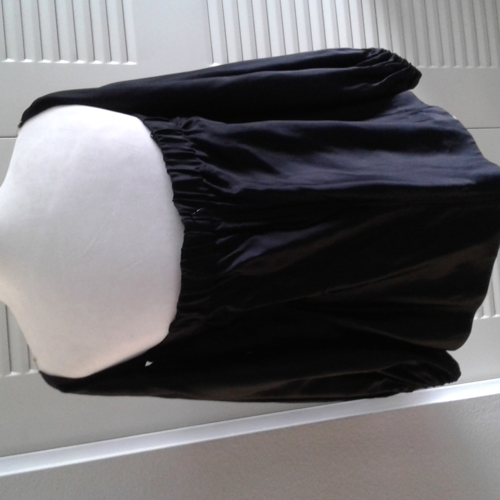 Elizabeth and James Cold Shoulder Black Top - Picture 3 of 6
